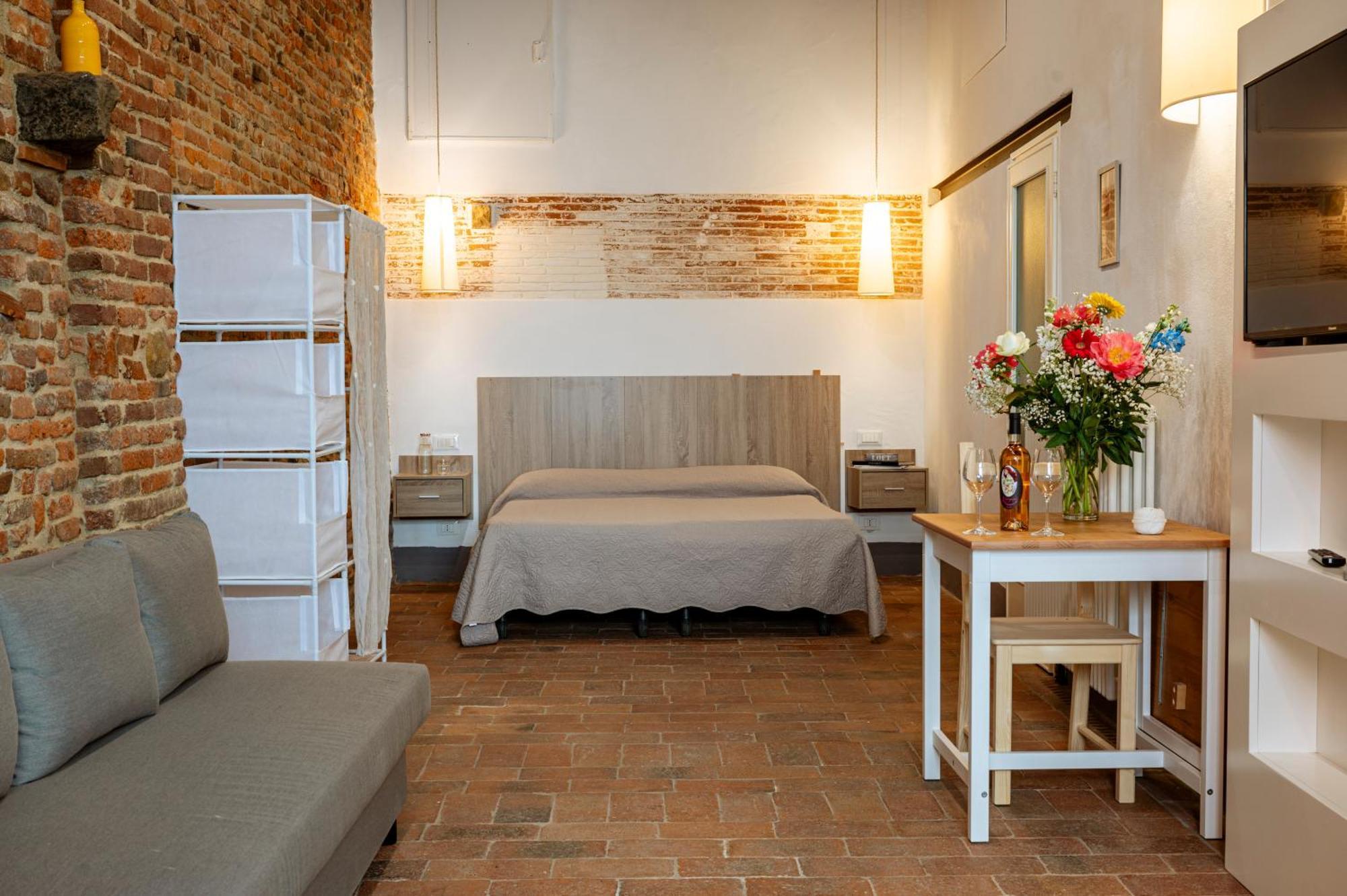 モンテカルロ Antica Casa Dei Rassicurati Bed & Breakfast エクステリア 写真