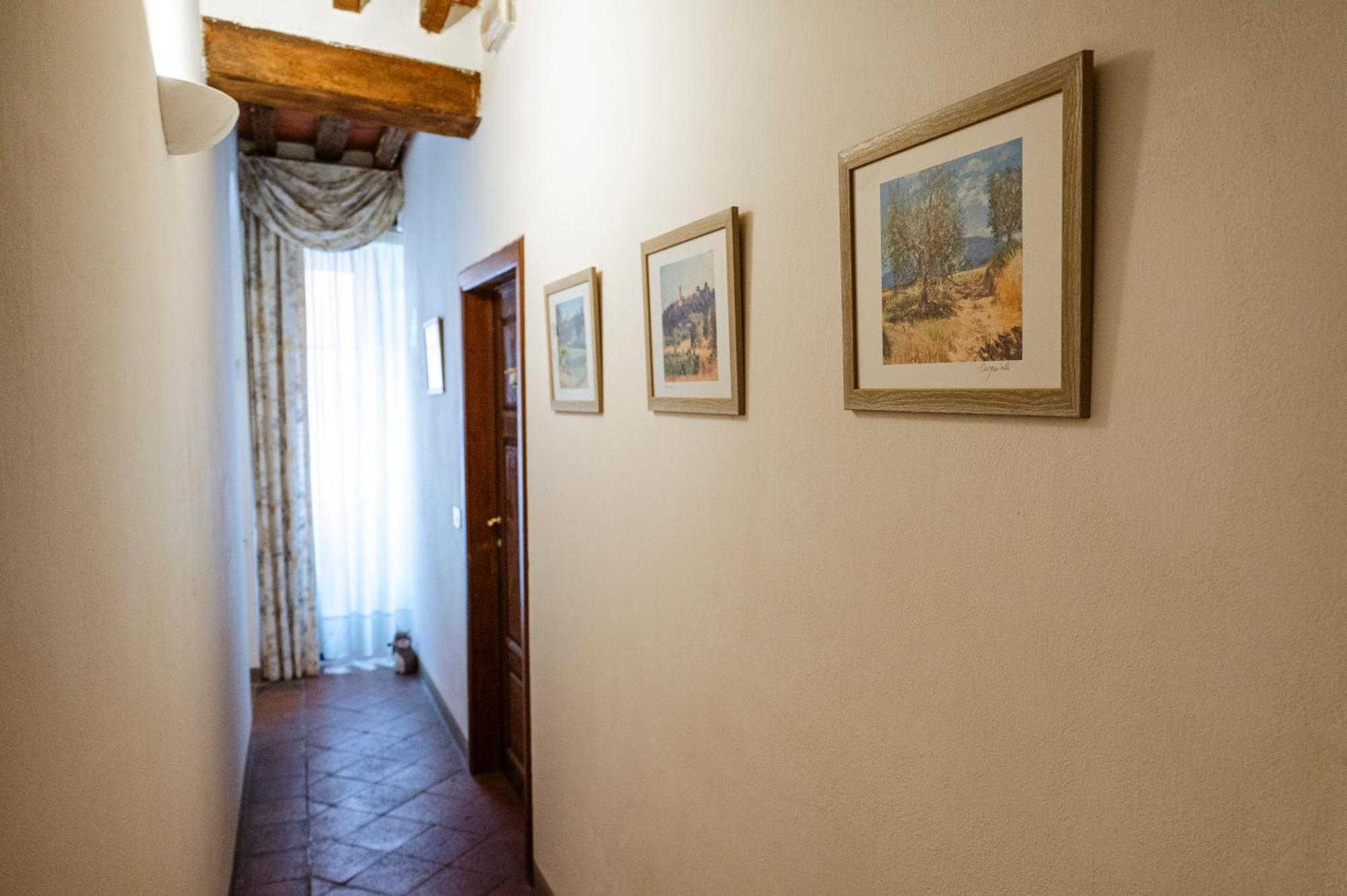 モンテカルロ Antica Casa Dei Rassicurati Bed & Breakfast エクステリア 写真