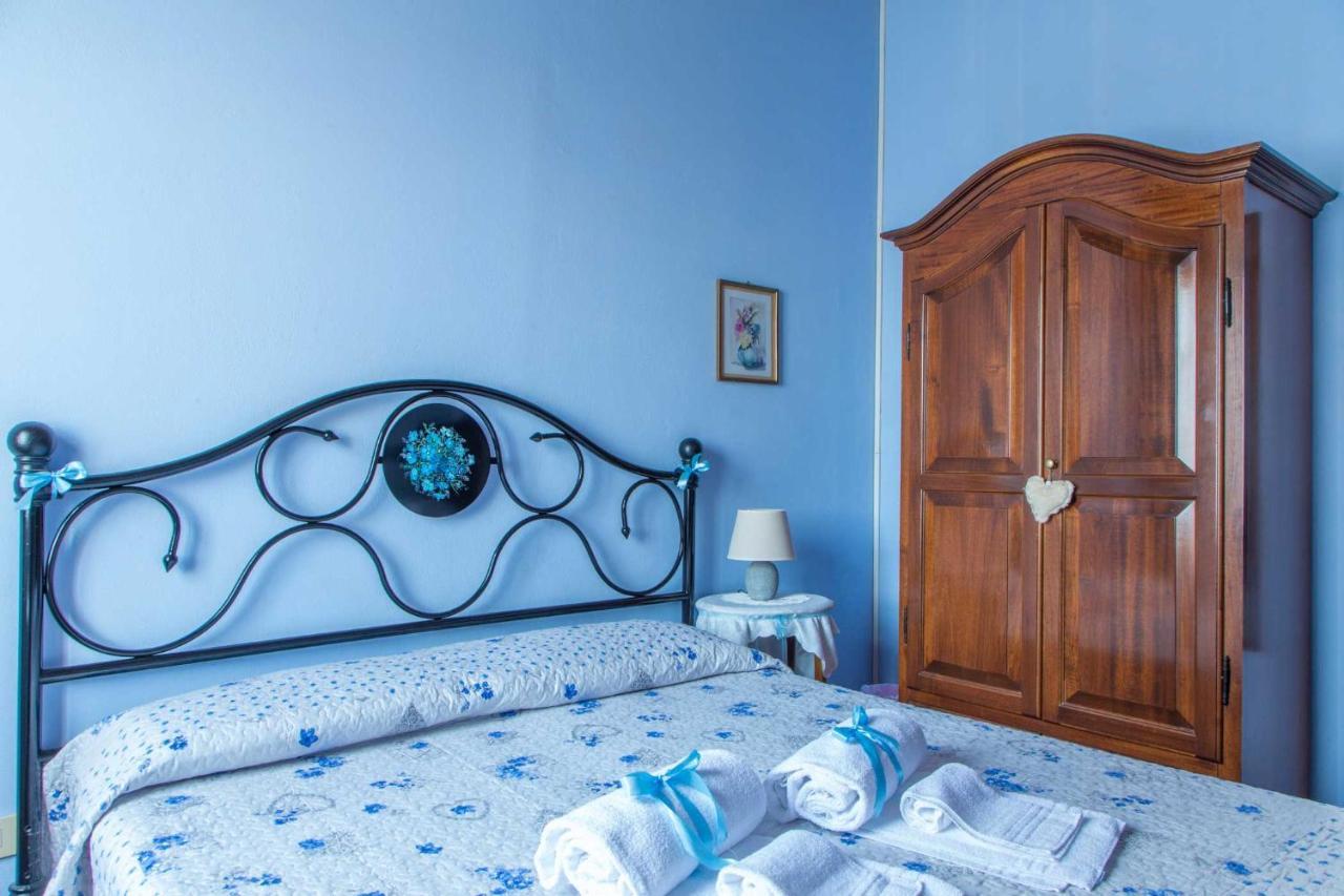 モンテカルロ Antica Casa Dei Rassicurati Bed & Breakfast エクステリア 写真